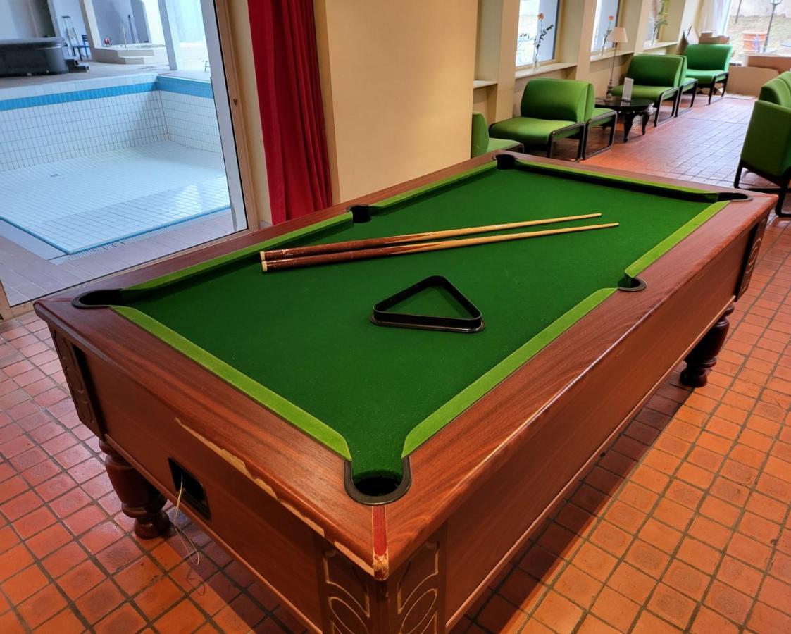 Hotel Causse Comtal Rodez, The Originals Relais Gages-le-Haut Zewnętrze zdjęcie